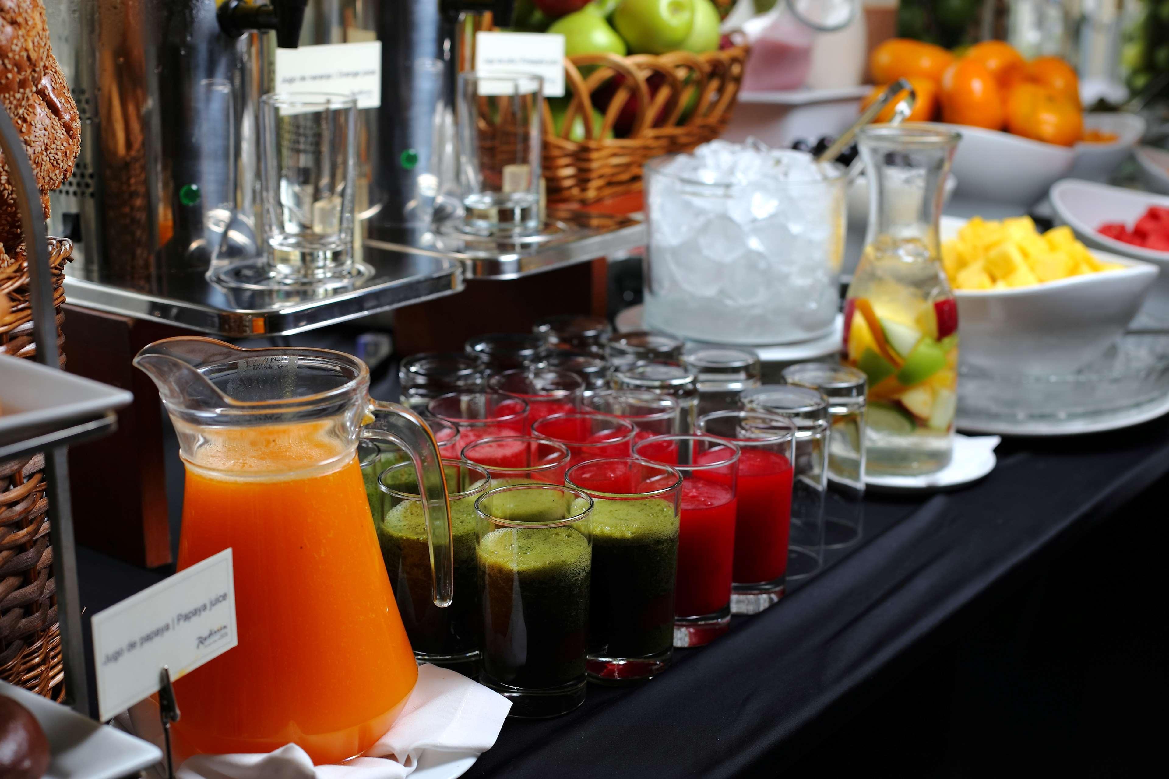 Radisson Hotel Plaza Del Bosque Λίμα Εξωτερικό φωτογραφία