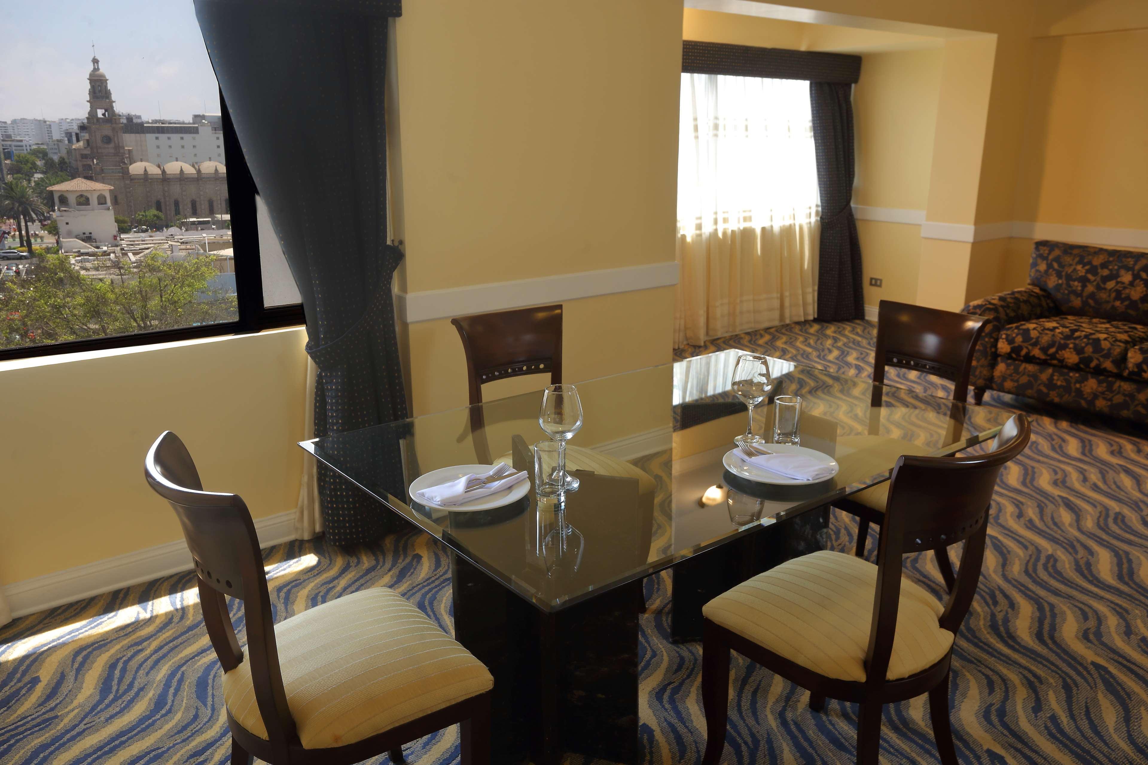 Radisson Hotel Plaza Del Bosque Λίμα Εξωτερικό φωτογραφία